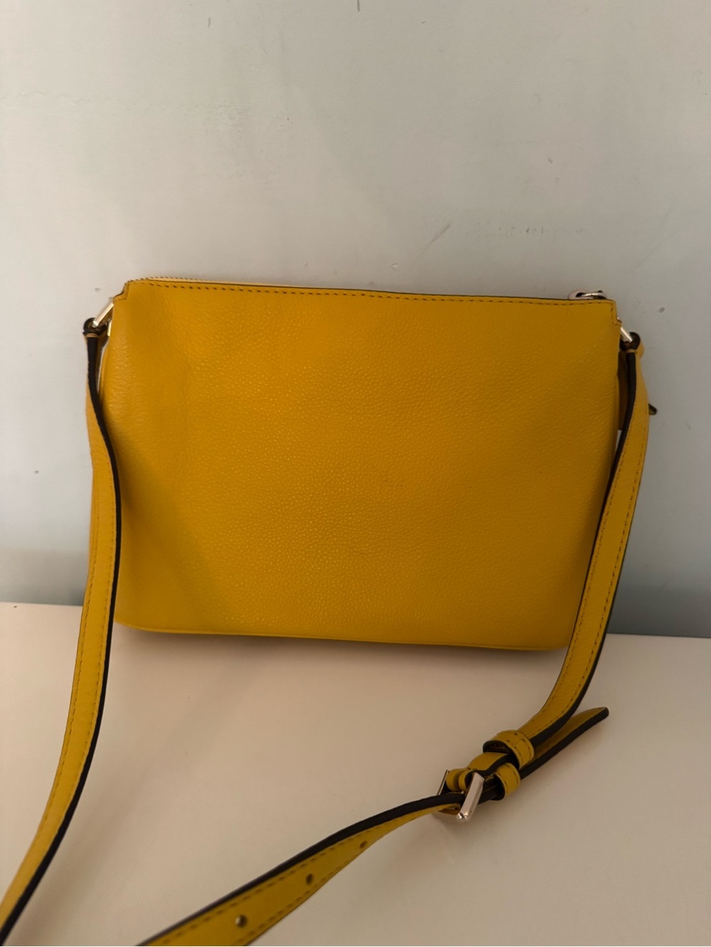 Kate Spade New York Sunshine Yellow Pebbled Leather Crossbody Bag (small
Size) - Picture 3 of 6